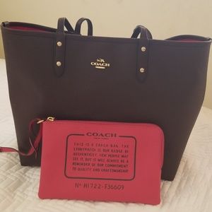 Coach Tote
